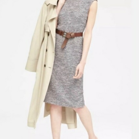 Banana Republic Bouclé Sheath Dress, SZ 2 - Picture 2 of 8